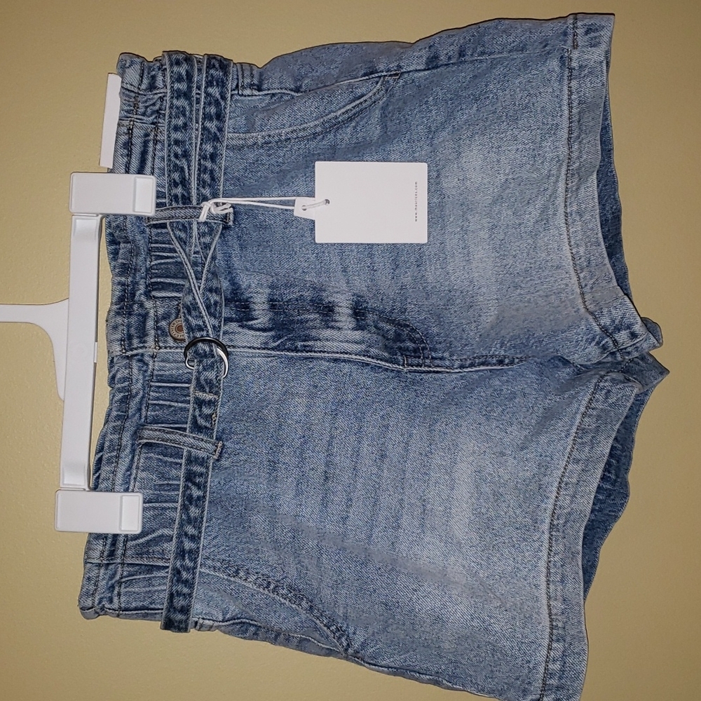 KanCan shorts